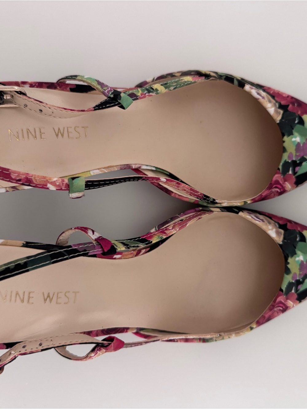 Kitten Heels - Picture 2 of 4